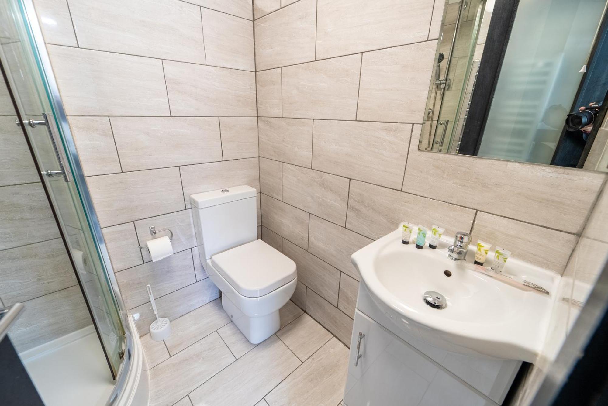 Equipped Next To Uob And Qe And Close To City! Apartment *