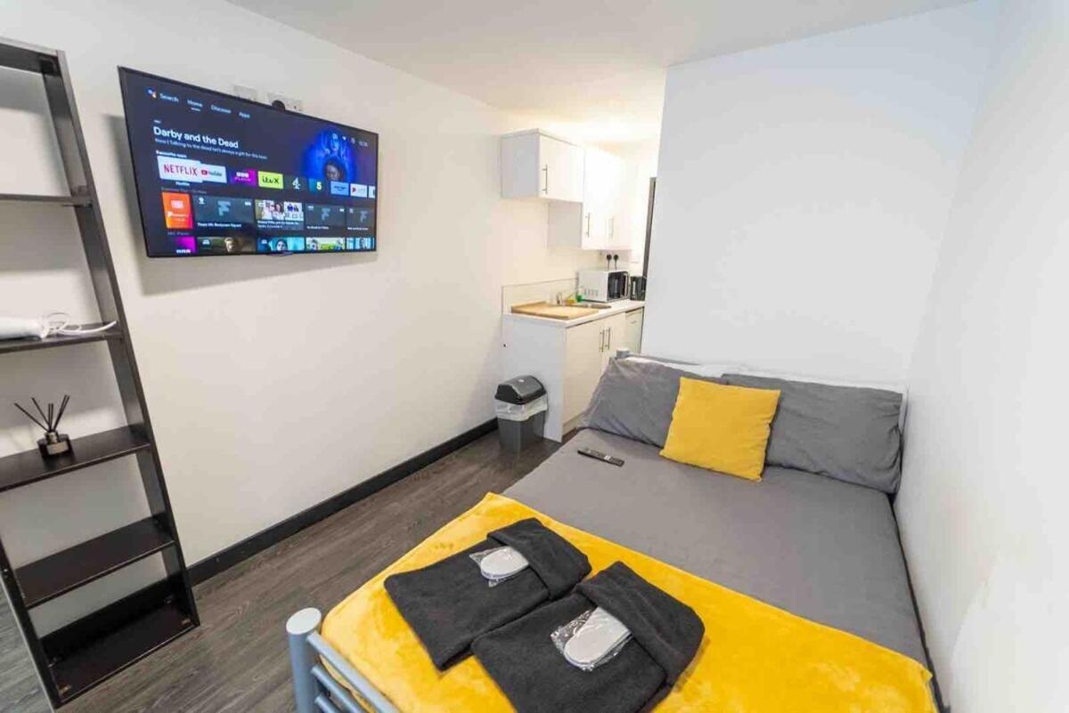 Equipped Next To Uob And Qe And Close To City! Apartment *